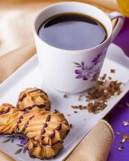 Gevalia Dark Roast Coffee pairs perfectly with favorite desserts or recipes.