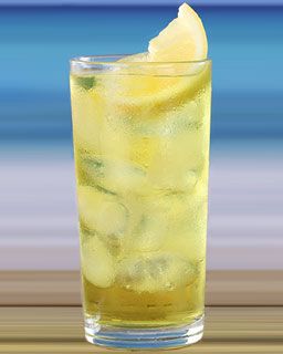 Glass of Caza Trail Summer's Lemonade